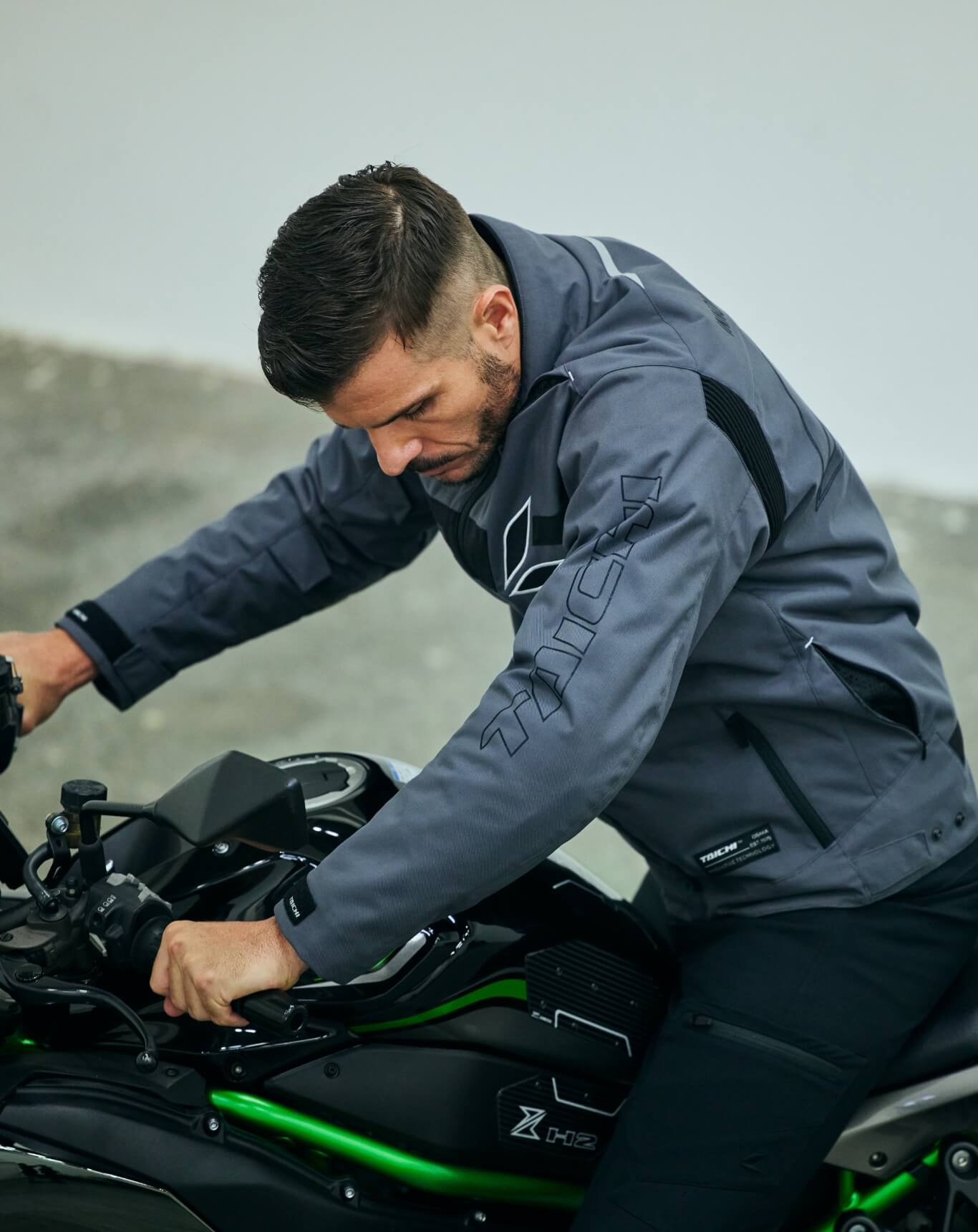 RACER ALL SEASON JACKET05