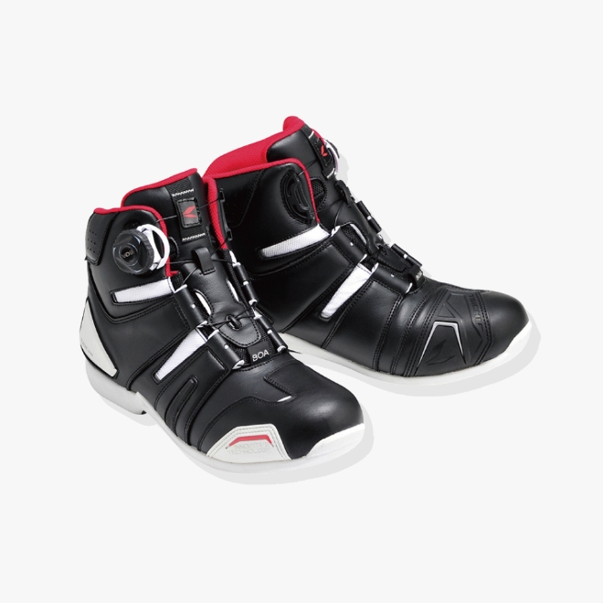 DRYMASTER BOA RIDING SHOES BLACK / WHITE