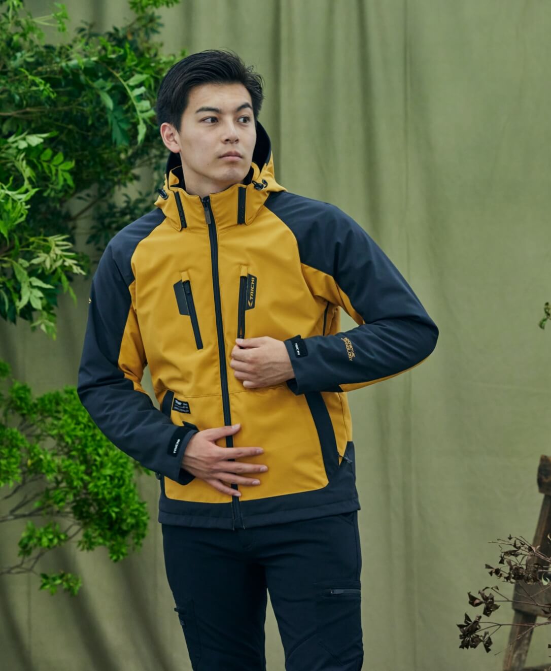 SOFTSHELL ALLSEASON PARKA02_01