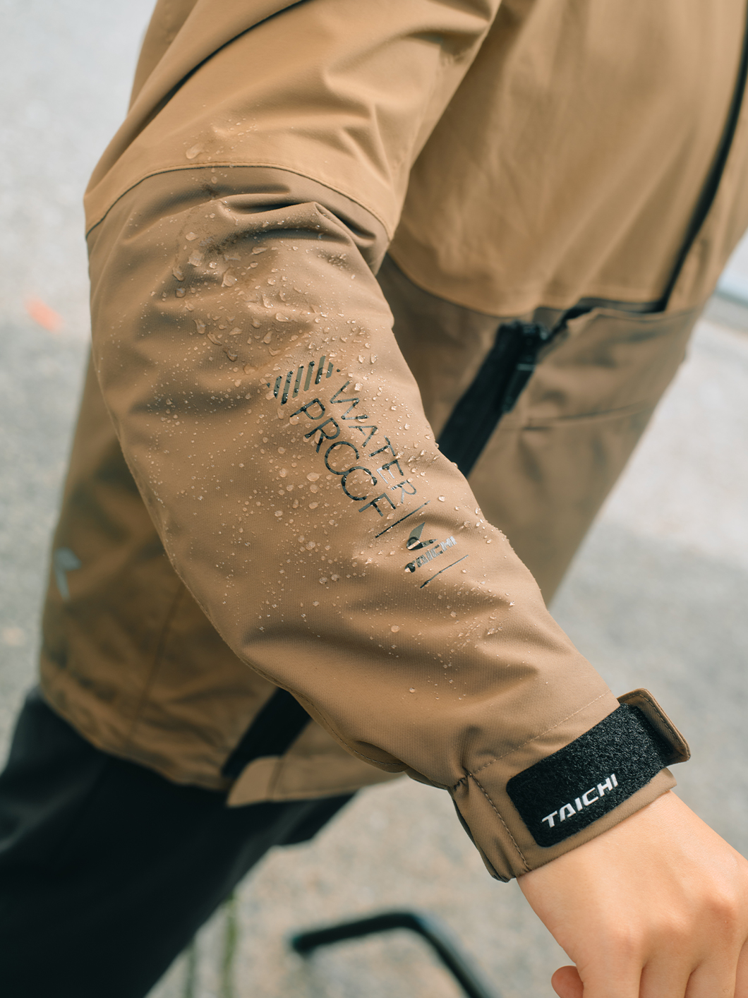 MOTOREK ALL SEASON PARKA02_001