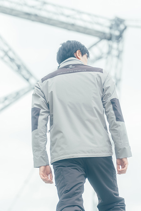 FUSE ALL SEASON JACKET03