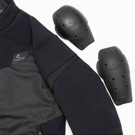 CE Lv.1 プロテクター標準装備(肩・肘)