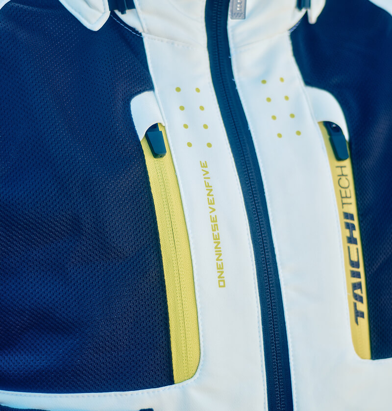 高耐久素材採用