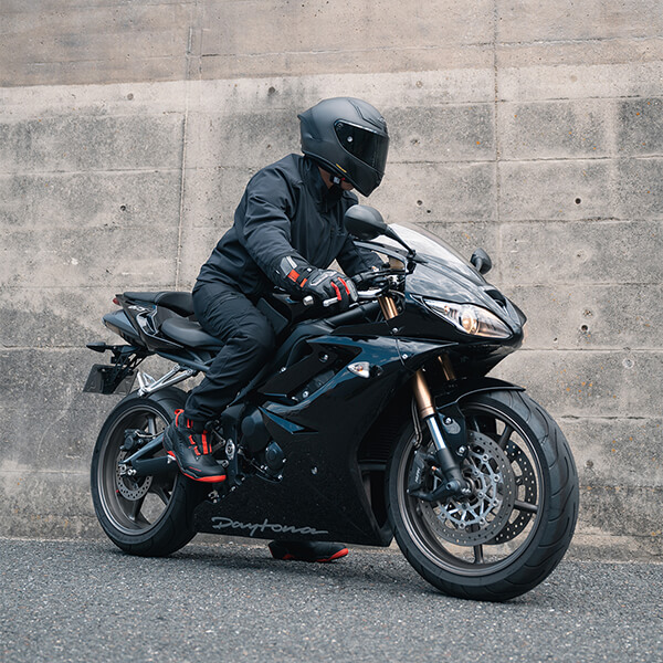 バイク用電熱シリーズe-HEAT（eヒート） | タイチ公式サイト（RS TAICHI）