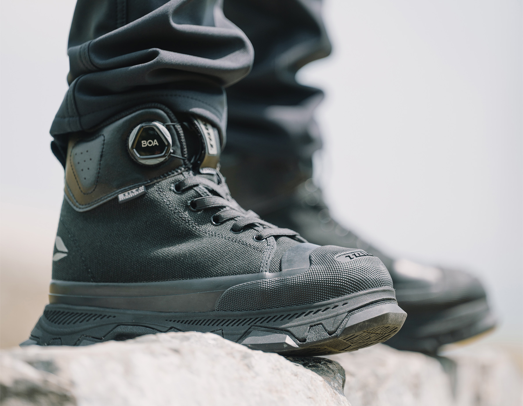 RSS017DRYMASTER-FITHOOP UP SHOES